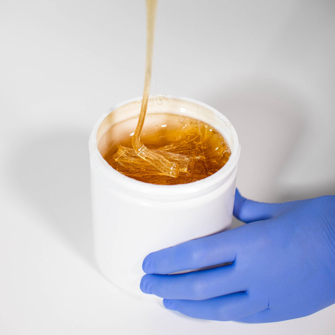 9 Tips for Preparing for Your First Sugaring Session
